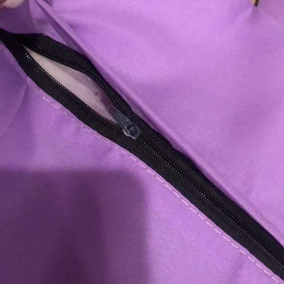 Lavender accent pillow covers - decorative - Picture 4 of 4